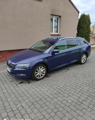 Skoda Superb cena 53600 przebieg: 300000, rok produkcji 2016 z Lublin małe 92